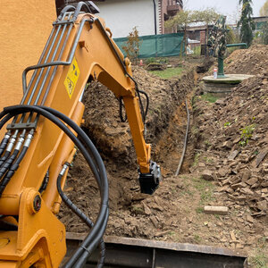 Bazény, opěrné zdi, schody, nádrže na dešťovou vodu, jímky, drenáže. Kanalizační přípojky